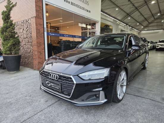 AUDI-A5-2021