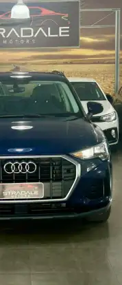 AUDI-Q3-2019