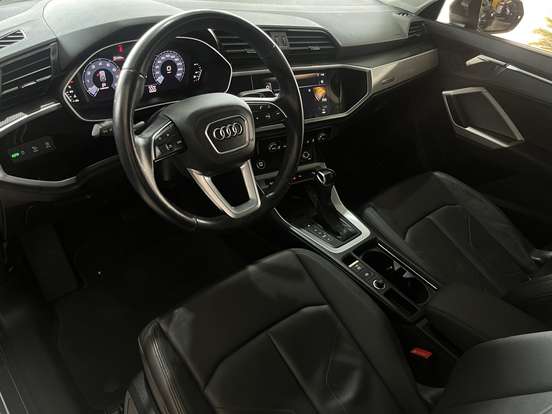AUDI-Q3-1.4 35 TFSI GASOLINA PRESTIGE S TRONIC AUDI-Q3-2021