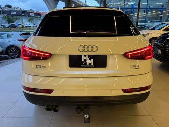 AUDI-Q3-2017