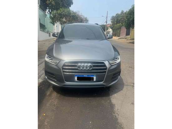 AUDI-Q3-2018