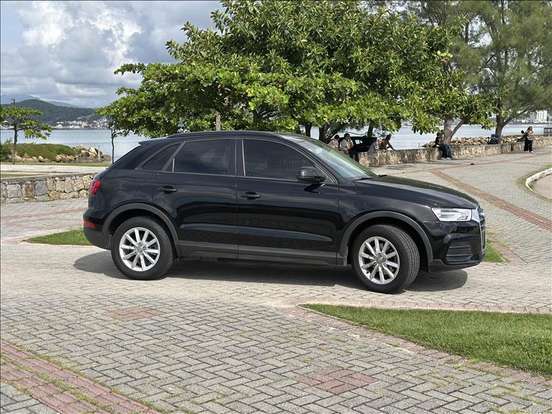 AUDI-Q3-1.4 TFSI ATTRACTION GASOLINA 4P S TRONIC AUDI-Q3-2015