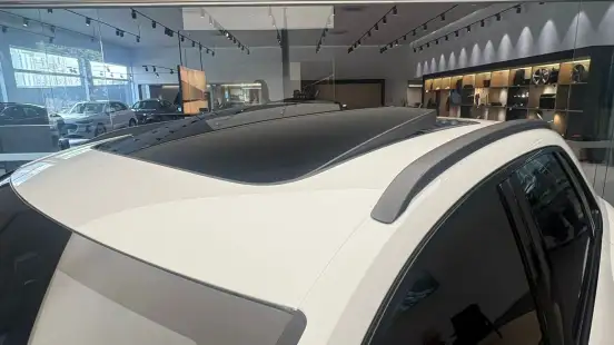 AUDI-Q3-2024