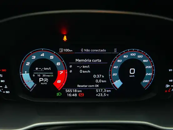 AUDI-Q3-2022