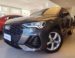 AUDI Q3 2.0 40 TFSI GASOLINA PERFORMANCE BLACK QUATTRO TIPTRONIC AUDI Q3 2.0 40 TFSI GASOLINA PERFORMANCE BLACK QUATTRO TIPTRONIC