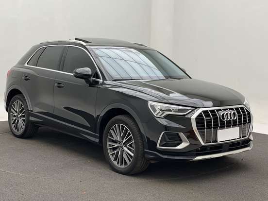 AUDI-Q3-2024