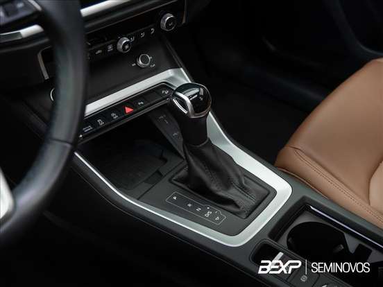 AUDI-Q3-2.0 40 TFSI GASOLINA SPORTBACK PERFORMANCE QUATTRO TIPTRONIC AUDI-Q3-2023