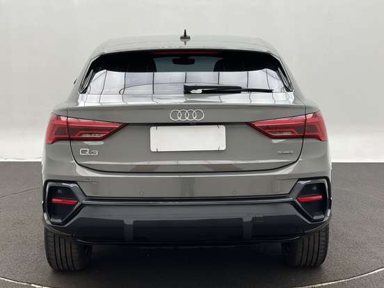 AUDI-Q3-2.0 40 TFSI GASOLINA SPORTBACK PERFORMANCE QUATTRO TIPTRONIC AUDI-Q3-2024