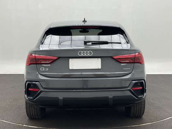 AUDI-Q3-2.0 40 TFSI GASOLINA SPORTBACK PERFORMANCE QUATTRO TIPTRONIC AUDI-Q3-2024