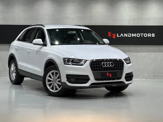 Audi Q3 2.0 Tfsi Attraction Quattro 4P Gasolina S Tronic