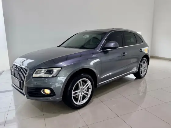 AUDI Q5 2.0 TFSI ATTRACTION 16V 225CV GASOLINA 4P AUTOMÁTICO