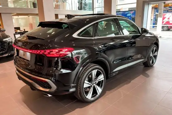 AUDI-Q5-2026