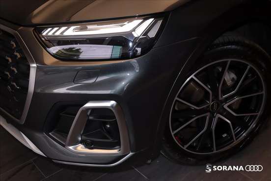AUDI-Q5-2024