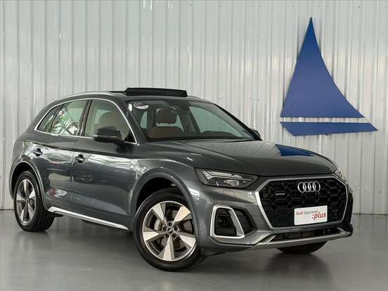 AUDI-Q5-2022