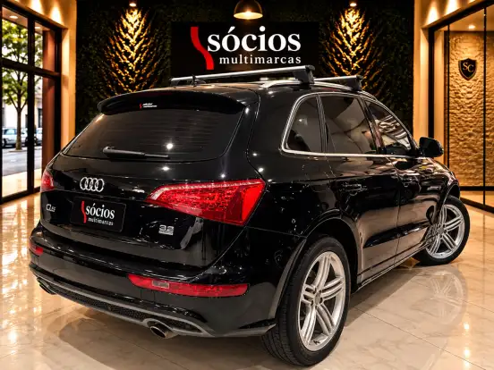 AUDI-Q5-3.2 FSI AMBITION QUATTRO V6 24V GASOLINA 4P AUTOMÁTICO AUDI-Q5-2011