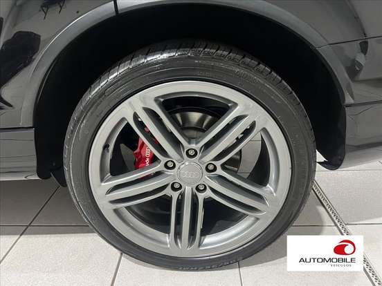 AUDI-Q7-2014