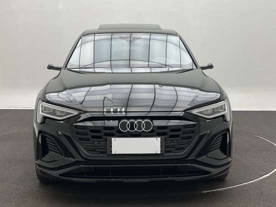 AUDI-Q8 E-TRON-2023