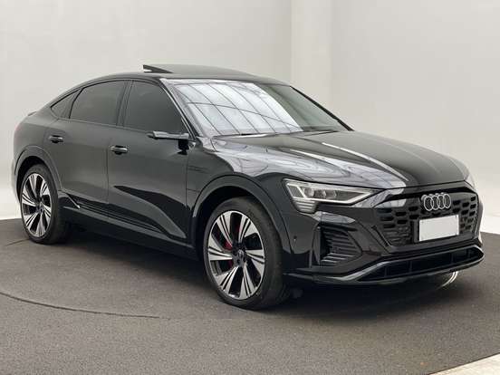 AUDI-Q8 E-TRON-55 ELÉTRICO SPORTBACK PERFORMANCE BLACK QUATTRO AUDI-Q8 E-TRON-2023
