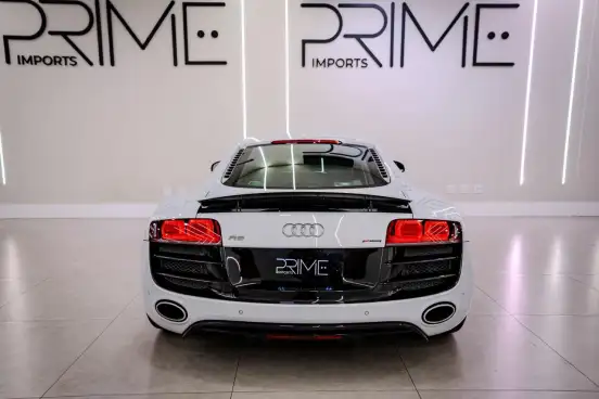 AUDI-R8-5.2 FSI QUATTRO V10 40V GASOLINA 2P R-TRONIC AUDI-R8-2011