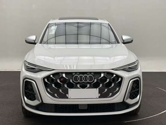 AUDI-SQ5-3.0 V6 TFSI GASOLINA QUATTRO S TRONIC AUDI-SQ5-2025