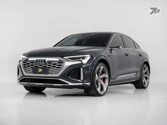 AUDI-SQ8 E-TRON-2023