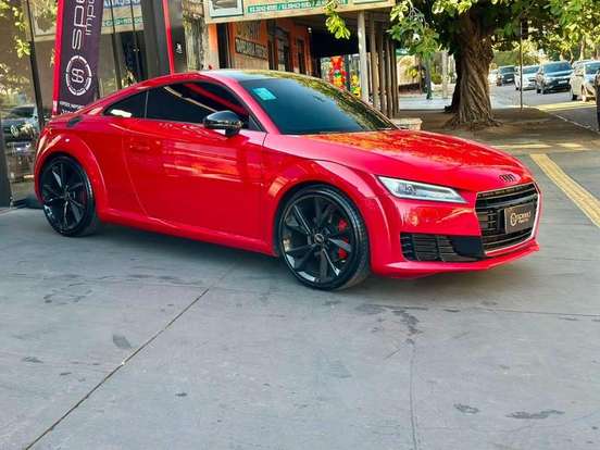 AUDI-TT-2015