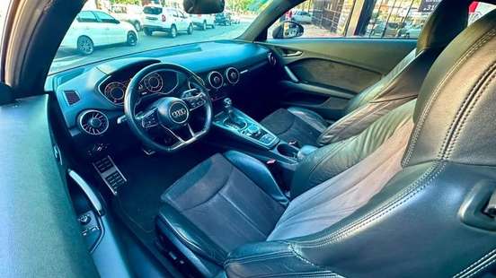 AUDI-TT-2015
