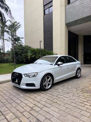 AUDI-A3-2017