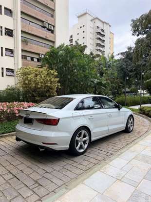 AUDI-A3-2017