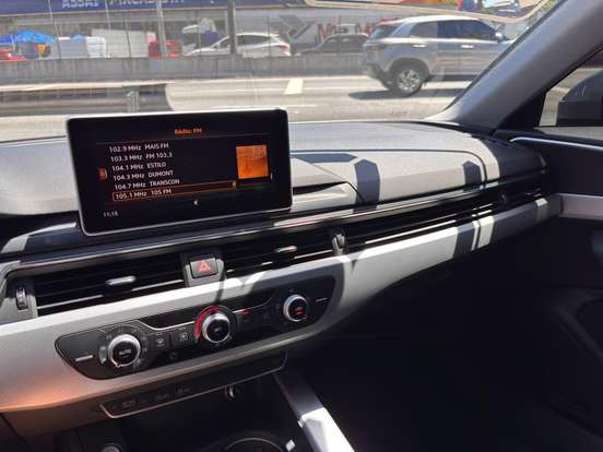 AUDI-A4-2.0 TFSI AMBIENTE AVANT GASOLINA 4P S TRONIC AUDI-A4-2017