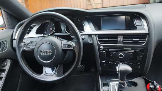 AUDI-A5-2012