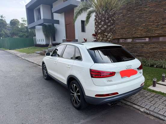 AUDI-Q3-2014