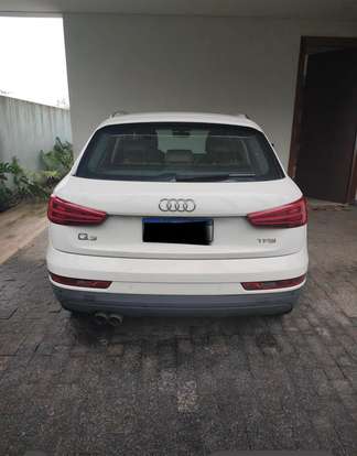 AUDI-Q3-2018
