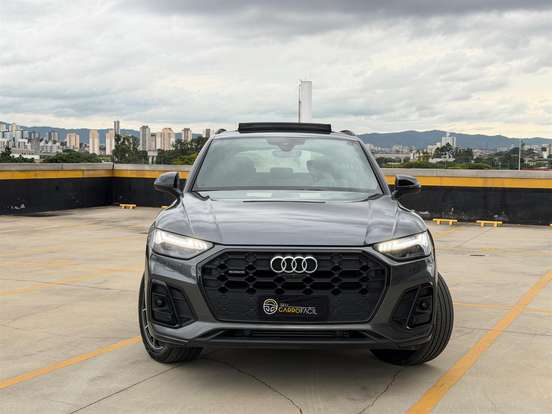 AUDI-Q5-2023