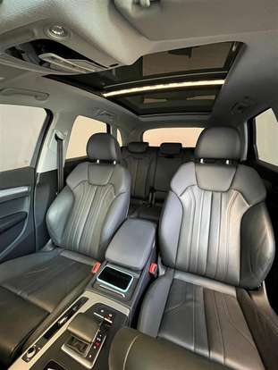 AUDI-Q5-2023