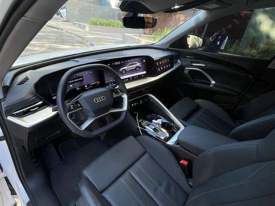 AUDI-Q5-2.0 TFSI GASOLINA SPORTBACK S LINE QUATTRO S TRONIC AUDI-Q5-2026