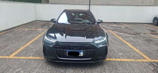 AUDI-RS6-2023