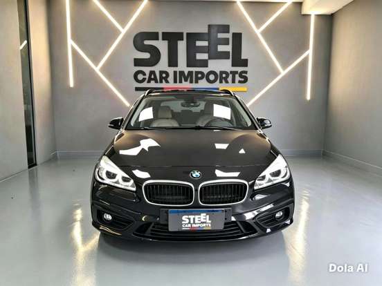BMW-220i-2017