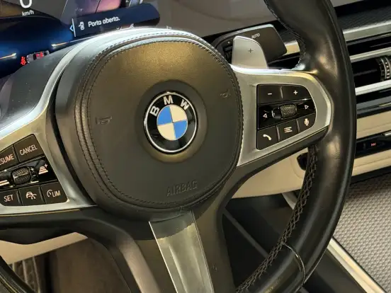 BMW-320i-2.0 16V TURBO FLEX M SPORT AUTOMÁTICO BMW-320i-2022
