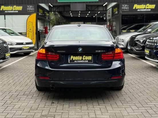 BMW-320i-2014