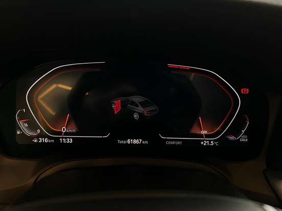BMW-320i-2021