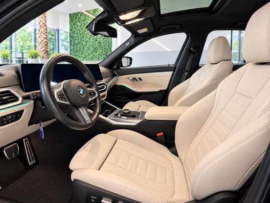 BMW-320i-2022