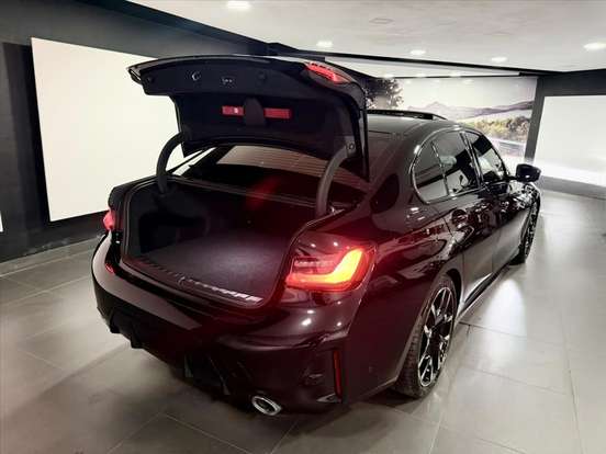 BMW-320i-2.0 16V TURBO FLEX M SPORT AUTOMÁTICO BMW-320i-2025