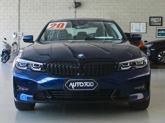 BMW-320i-2019