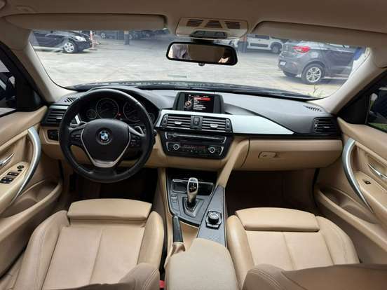 BMW-320i-2.0 GP 16V TURBO ACTIVE FLEX 4P AUTOMÁTICO BMW-320i-2015