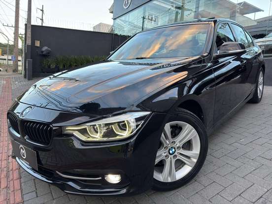 BMW-320i-2017