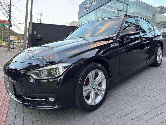 BMW-320i-2017