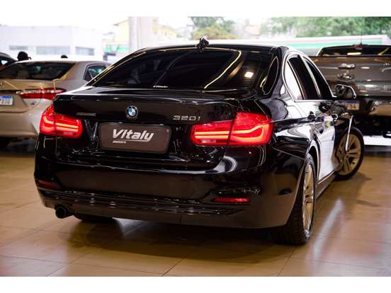 BMW-320i-2.0 SPORT 16V TURBO ACTIVE FLEX 4P AUTOMÁTICO BMW-320i-2017