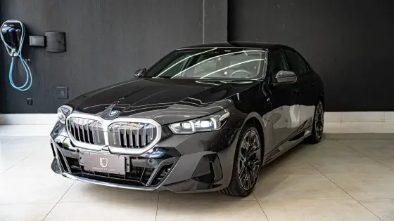 BMW 530e 2.0 TWINPOWER PHEV M SPORT AUTOMÁTICO