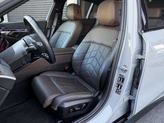 BMW-530e-2024